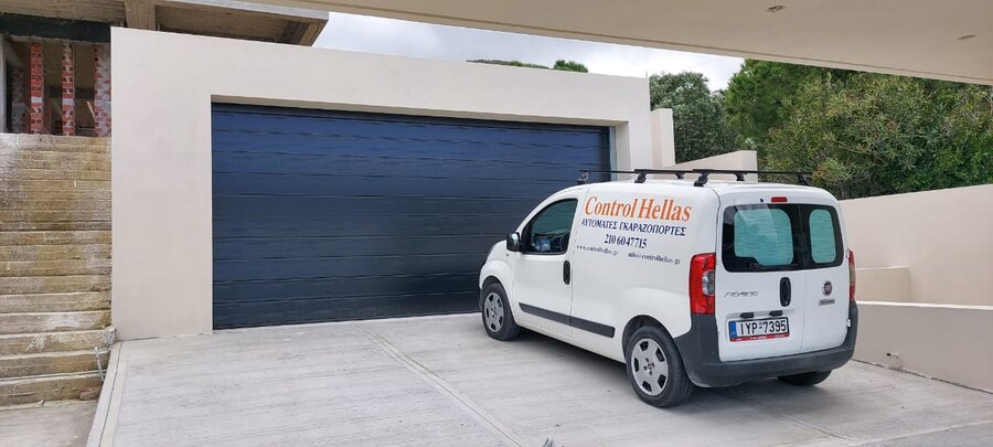 Τοποθέτηση γκαραζόπορτας Hörmann — Control Hellas