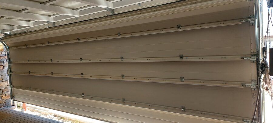 Εγκατάσταση αυτόματης πόρτας — Control Hellas Γέρακας