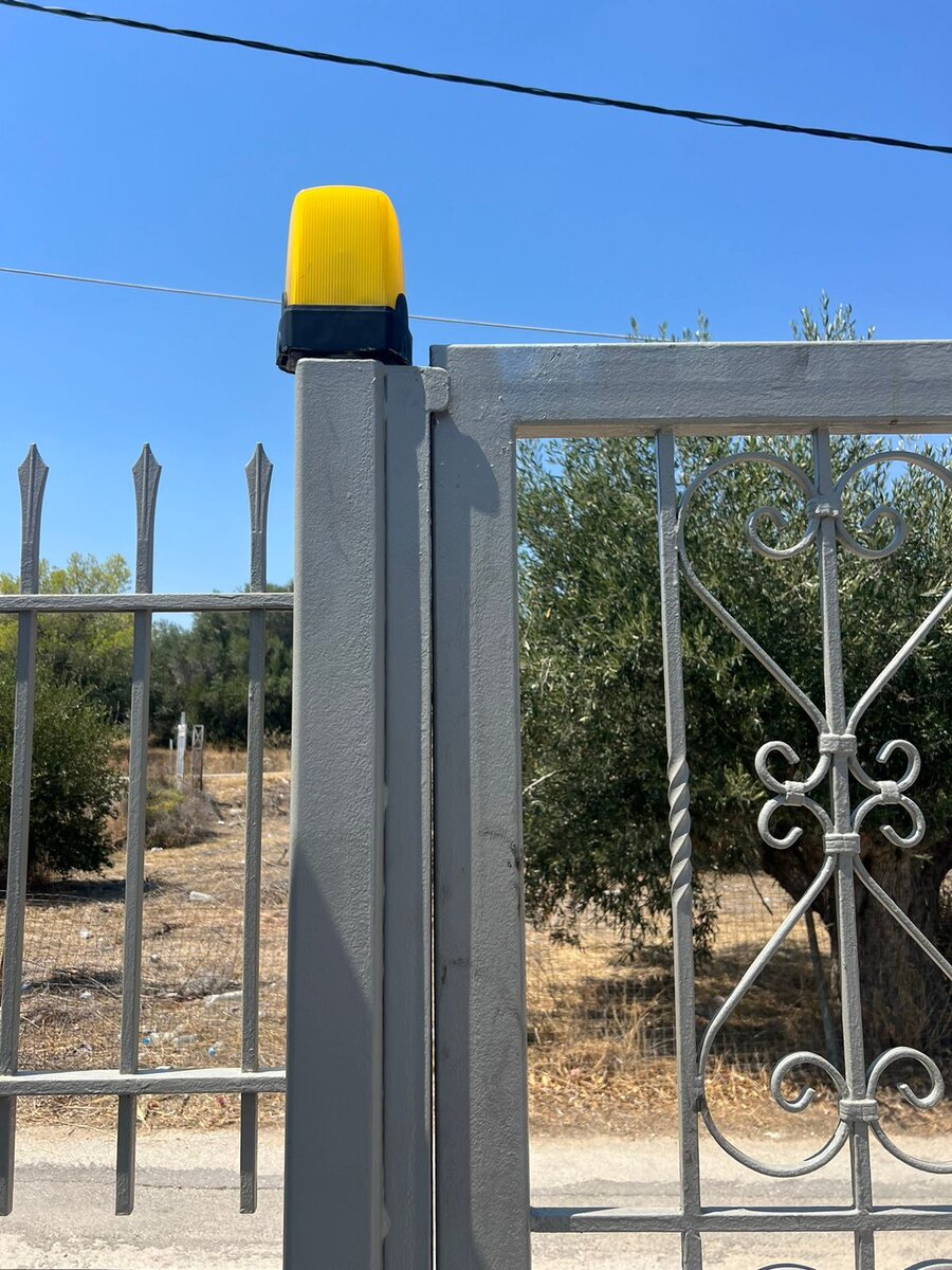 Εγκατάσταση αυτόματης πόρτας — Control Hellas Γέρακας